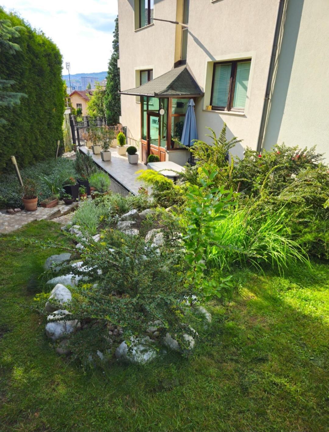 Peaceful Vacation Villa & Garden SJJ Exteriör bild